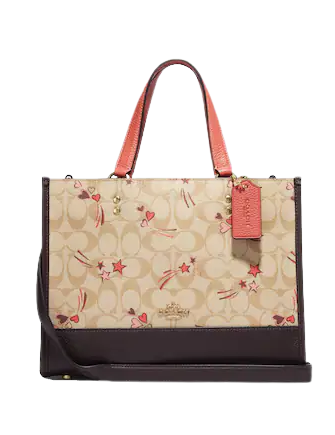 Coach-Dempsey-Carryall-In-Signature-Canvas-With-Heart-And-Star-Print-4-01_fb890bf3-2b9a-4d91-a3a7-766fbec94a34.png