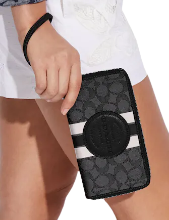 Coach-Dempsey-Large-Phone-Wallet-In-Signature-Jacquard-With-Stripe-And-Coach-Patch-3-02_6689c153-5882-4f87-9f2f-7c08f1db9481.png