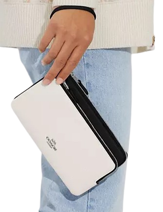 Coach-Double-Zip-Wallet-3-02_5770c775-3c6f-499b-818a-614dc20580f9.png