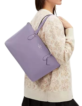 Coach-Gallery-Tote-Bag-8-02.png