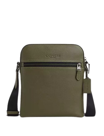 Coach-Houston-Flight-Bag-4-01_a5ce243b-6e44-4538-8f84-0dfb4396491c.png