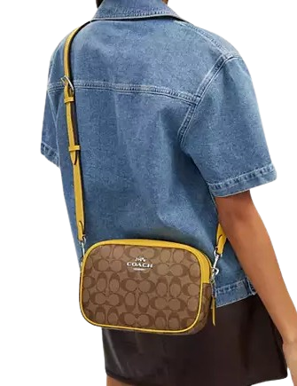 Coach-Jamie-Camera-Bag-In-Signature-Canvas-4-02_984d05e1-252b-4995-9fb1-eb153bcf1212.png