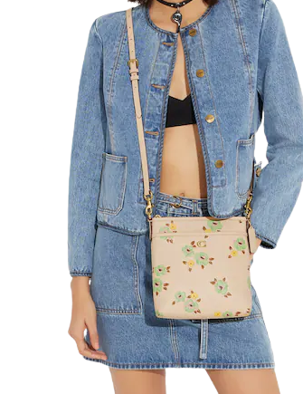 Coach-Kitt-Messenger-Crossbody-With-Floral-Print-3-02.png