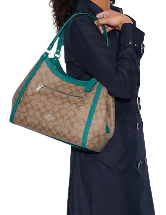 Coach-Kristy-Shoulder-Bag-In-Signature-Canvas-4-02_d5426d92-e4ef-4a74-8a8c-a66ee2c0a7ba.png