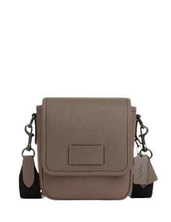 Coach-Lucas-Crossbody-4-01_43c539fe-f34e-4521-9d9f-5fa60cbb9edd.png