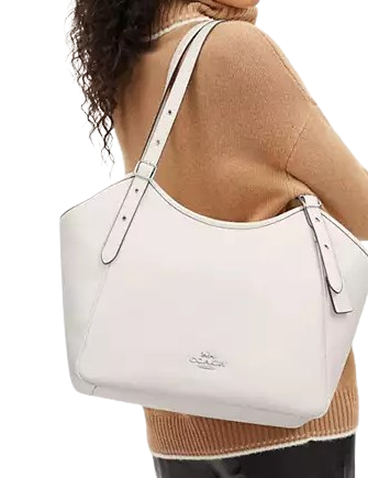 Coach-Meadow-Shoulder-Bag-4-02_ccdbce19-f3b0-4fcd-bf21-2c2995897bd0.png