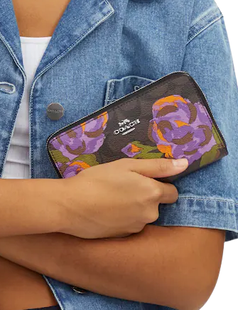 Coach-Medium-Id-Zip-Wallet-In-Signature-Canvas-With-Rose-Print-3-02.png