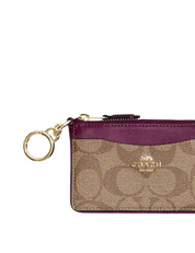 Coach Multifunction Card Case In Signature Canvas