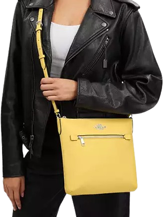 Coach-Rowan-File-Bag-4-02_04babdeb-5d36-477b-a933-36010c54598f.png