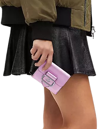 Coach-Small-Morgan-Wallet-3-02.png