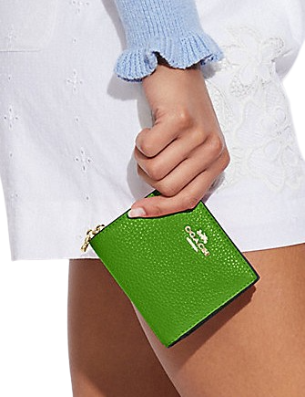 Coach-Snap-Wallet-Neon-Green-02.png