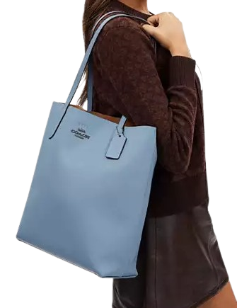 Coach-Thea-Tote-4-02.png