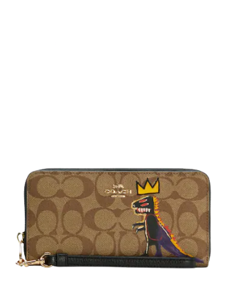 Coach-X-Jean-Michel-Basquiat-Long-Zip-Around-Wallet-In-Signature-Canvas-2-01.png