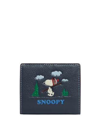 Coach-X-Peanuts-Snap-Wallet-With-Snoopy-Ski-Motif-3-01.png