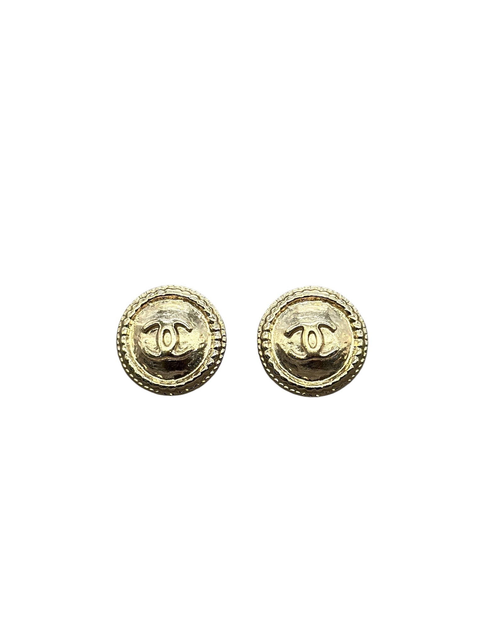 Chanel Light Gold Earrings B15