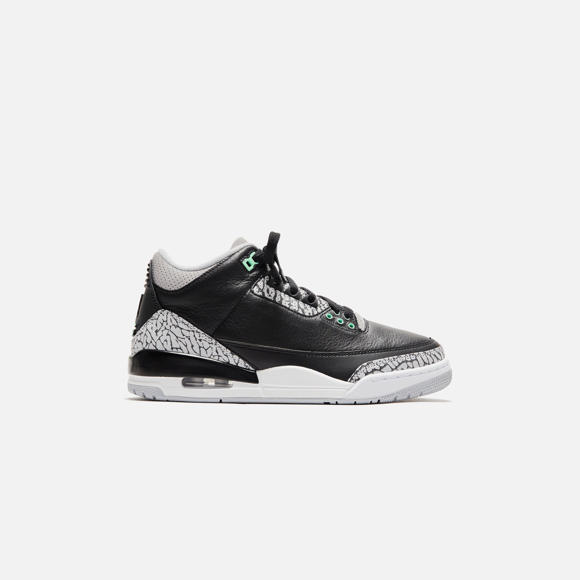 Nike Air Jordan 3 Retro - Black / Green Glow / Wolf Grey / White