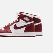 Nike Air Jordan 1 Retro High OG - White / Team Red