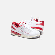 Air Jordan 2/3 - White / Varsity Red / Sail / Cement Grey