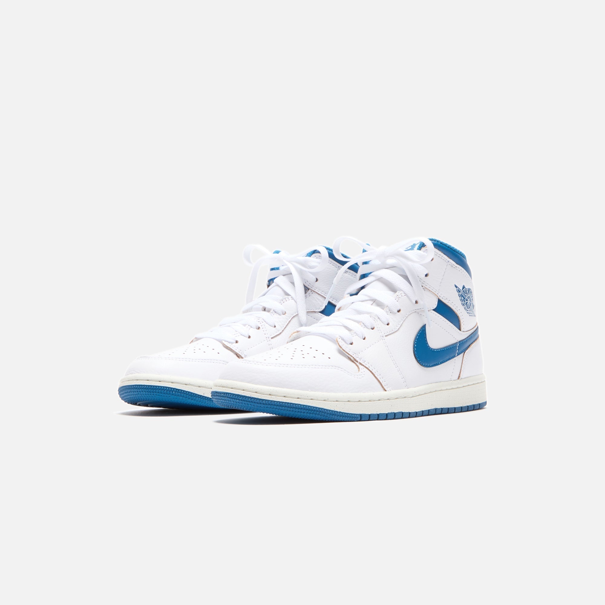 Nike Air Jordan 1 Mid SE - White / Industrial Blue / Sail