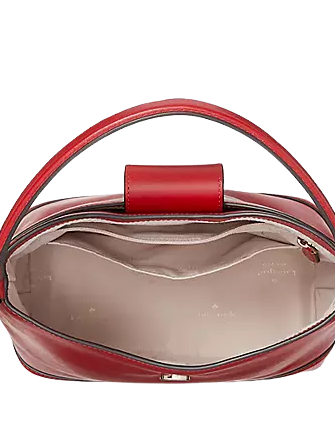 Kate-Spade-New-York-Reegan-Bucket-Bag-4-02_2a26c761-9d16-433e-9abd-0857a94085f2.png