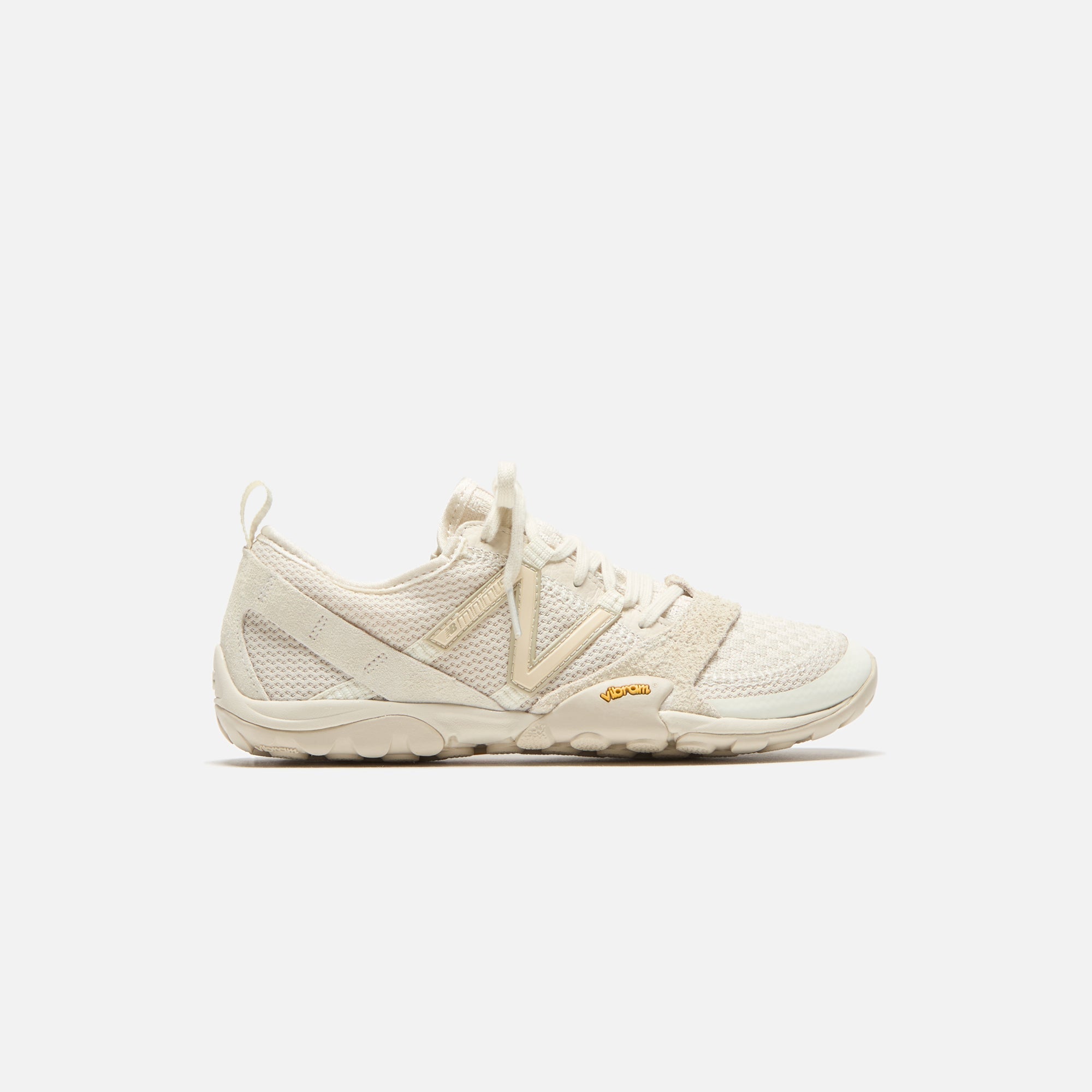 New Balance MT10OAB - Beige