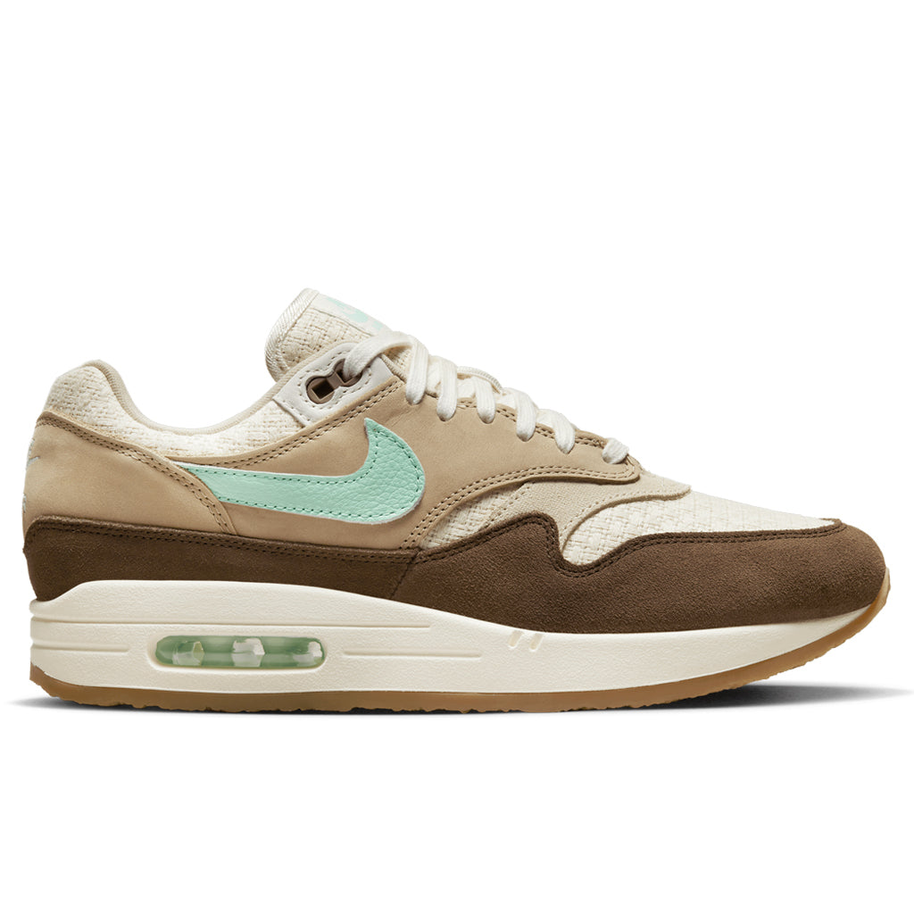 NIKE-AIR-MAX-1-PREMIUM-QS-2-MEDIUM-BROWN-MINT-FOAM-MUSHROOM-MUSLIN-FD5088-200--09-12-22--FEATURE01.jpg