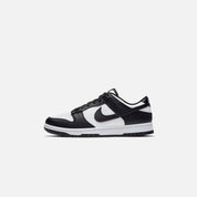 Nike WMNS Dunk Low - White / Black