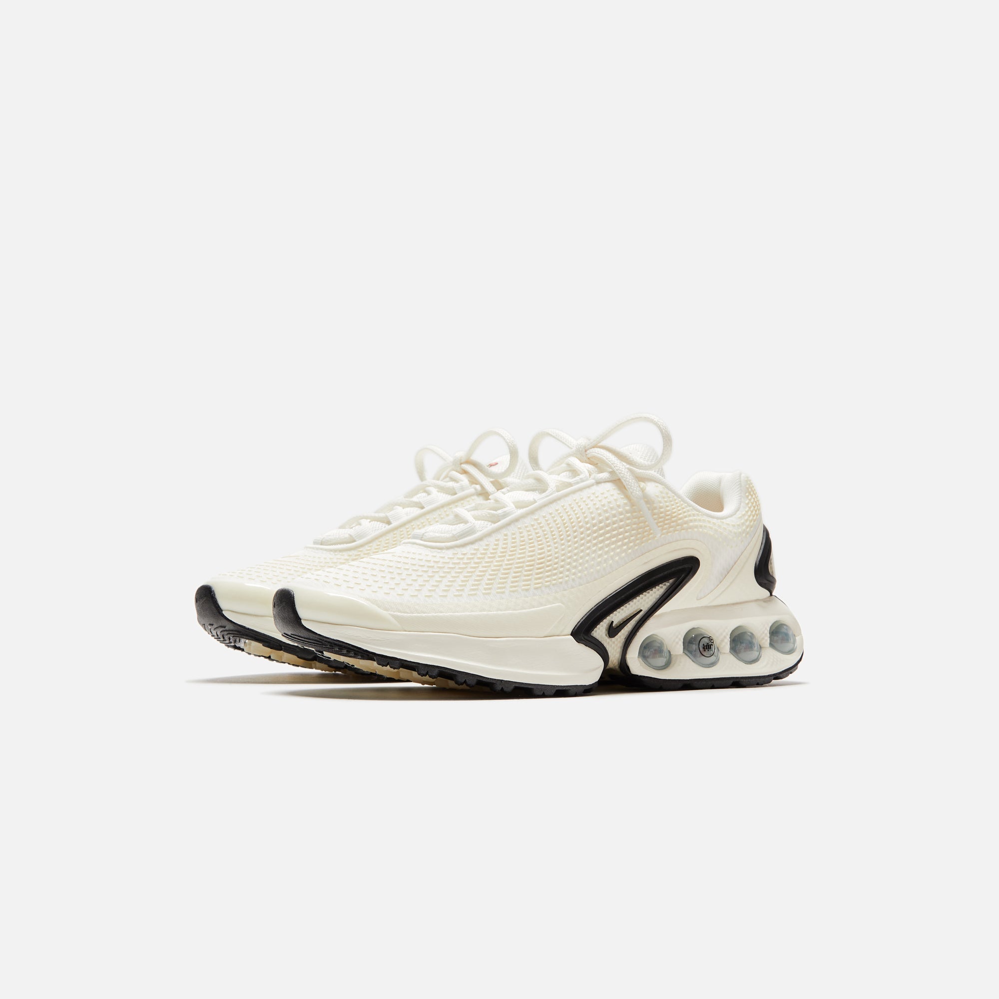 NKDV3337-100NikeAirMaxDnSailBlackCoconutMilkBeach_6537.jpg