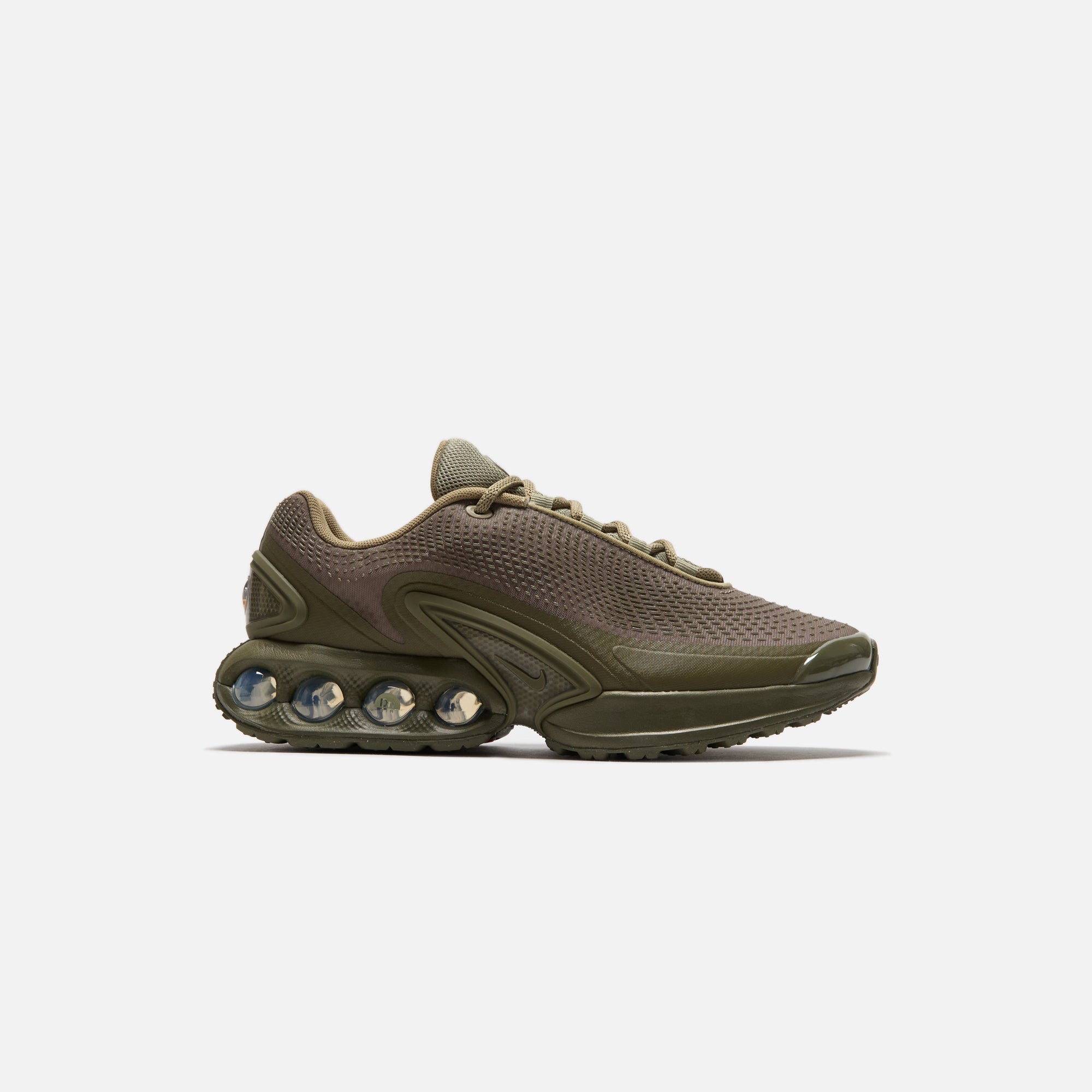 NKDV3337-200NikeAirMaxDnNeutralOliveOliveAuraDkStuccoMedOliveOliveAura_0288.jpg