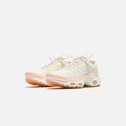 Nike WMNS Air Max Plus - Fade Crimson Tint / Glacier Blue