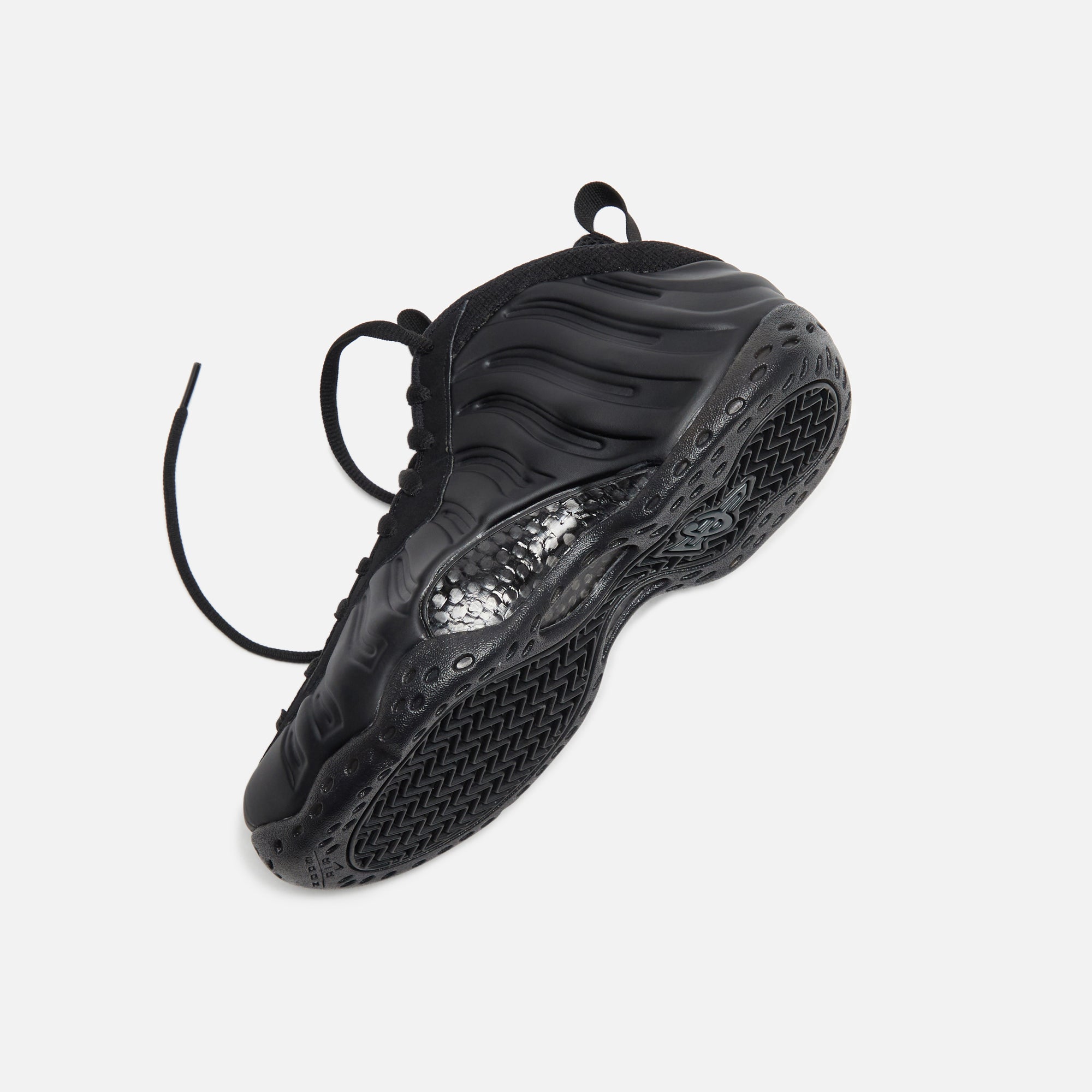 Nike Air Foamposite One - Black / Anthracite / Black