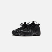 Nike Air Foamposite One - Black / Anthracite / Black