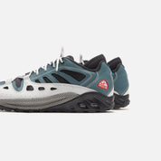 Nike ACG Air Exploraid - Ash Green / Black / Neutral Grey / Varsity Red