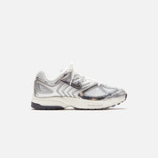 Nike WMNS Air Pegasus 2K5 - Photon Dust / Chrome / Gridiron / Sail