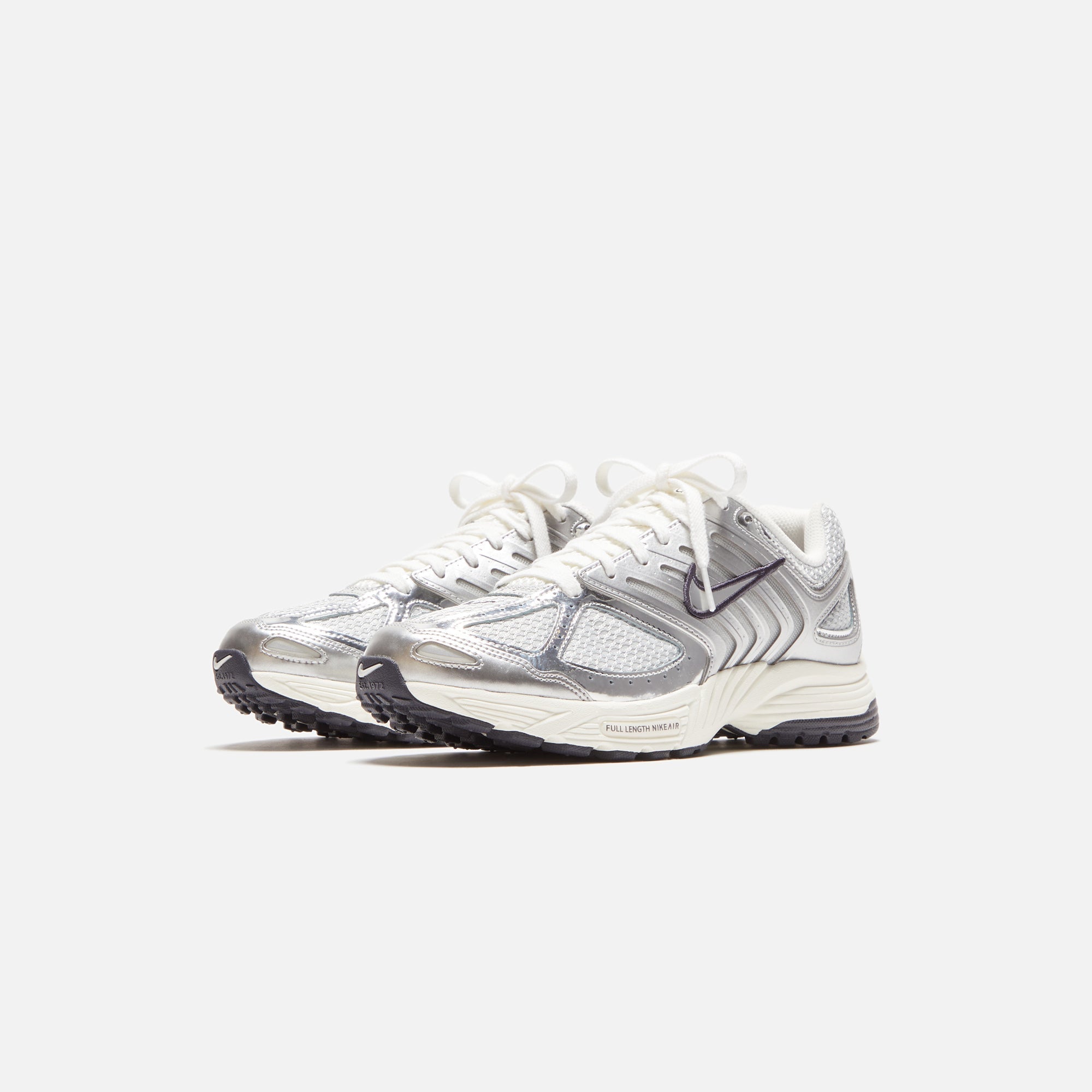 Nike WMNS Air Pegasus 2K5 - Photon Dust / Chrome / Gridiron / Sail