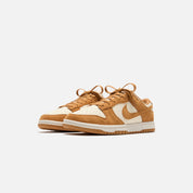 Nike WMNS Dunk Low - Coconut Milk / Flax / Sail