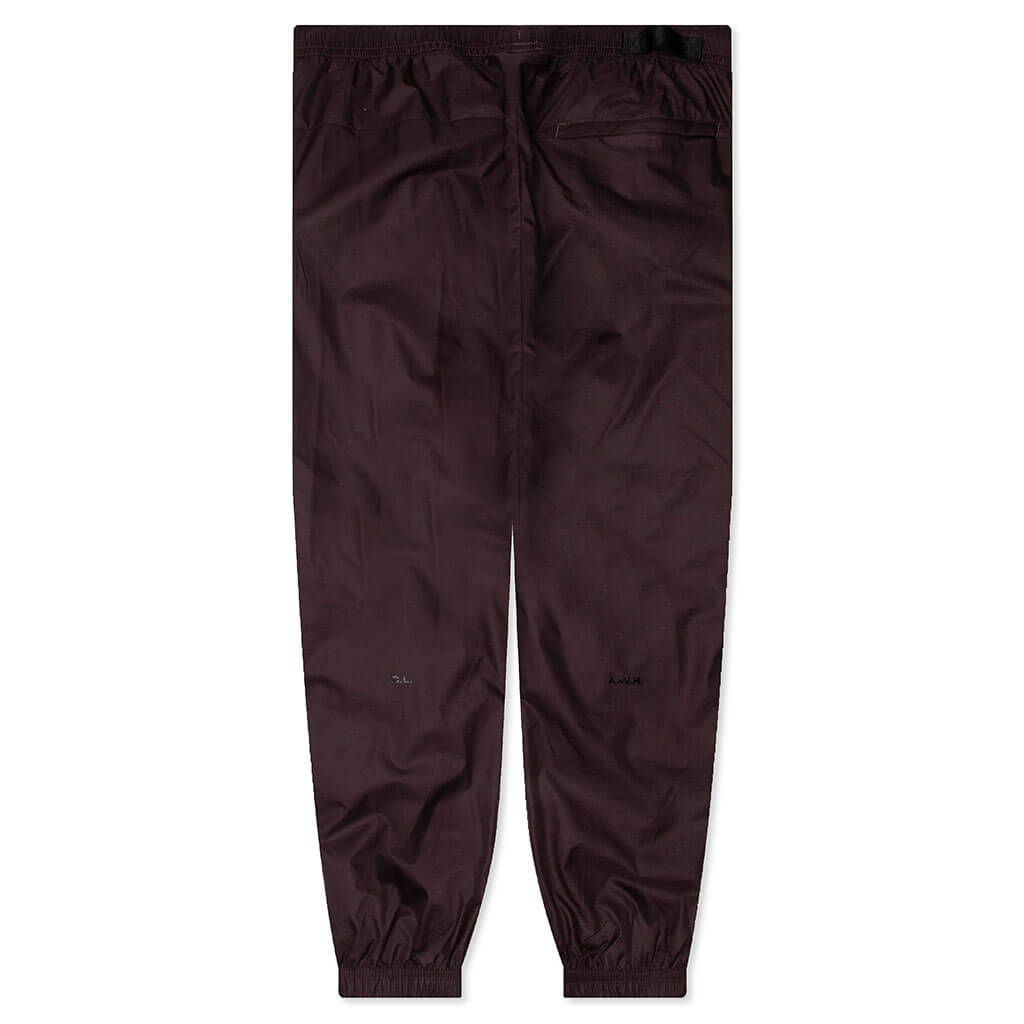 NRG-Nocta-Track-Pant-DR---Dark-Wine-Black-DR2620-646---05-08-23---Feature--DV-5.jpg