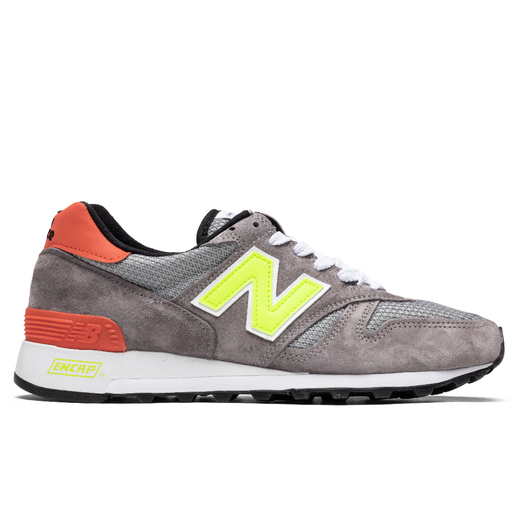 New-Balance-1300---Grey-Yellow-M1300PD---12-29-2020---01.jpg