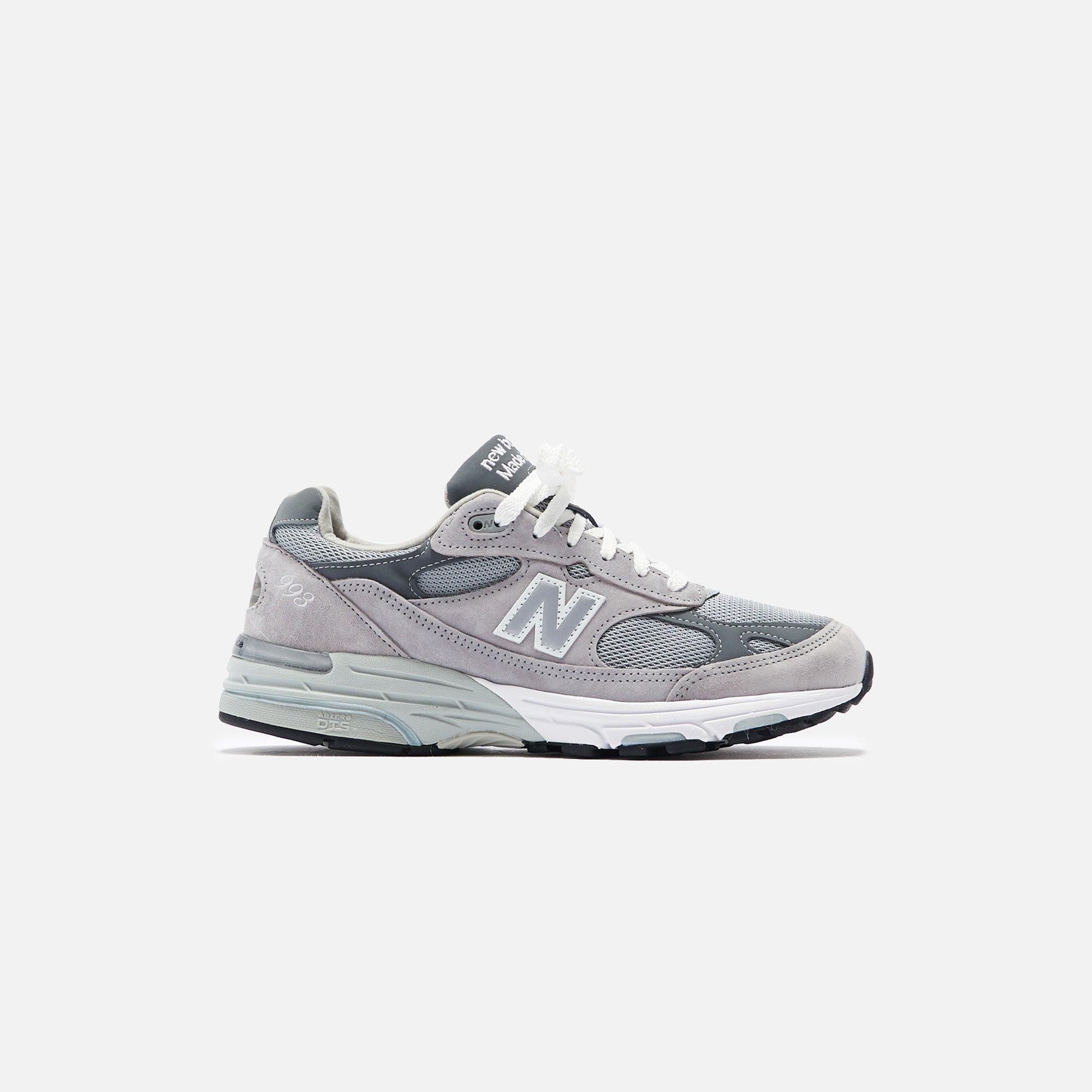 NewBalance993Grey-MR993GL_d726c016-ba85-4872-ac5f-9d7907e357ec.jpg