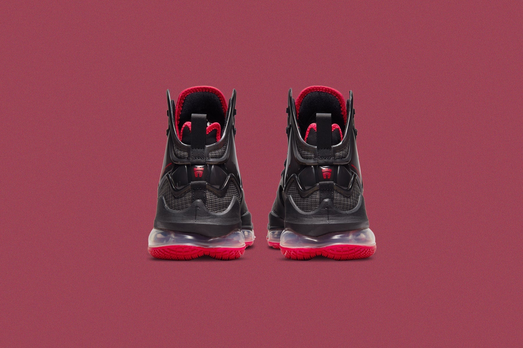 LeBron 19 - Black/University Red