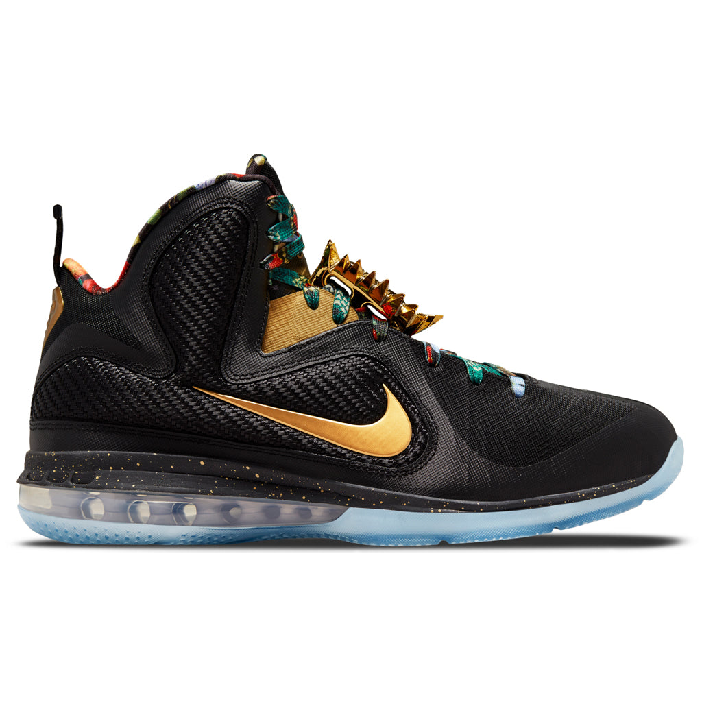 Nike-LeBron-9---Watch-the-Throne---Black-Metallic-Gold-DO9353-001--Feature---January-03-2022---01.jpg