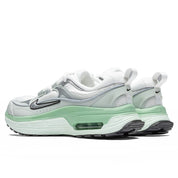 Women's Air Max Bliss - Summit White/Metallic Silver/White