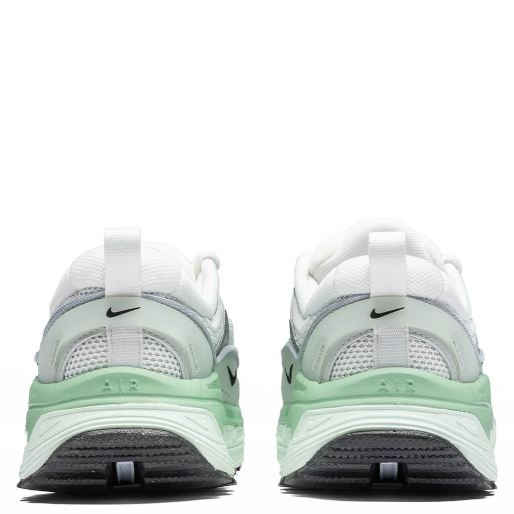 Women's Air Max Bliss - Summit White/Metallic Silver/White