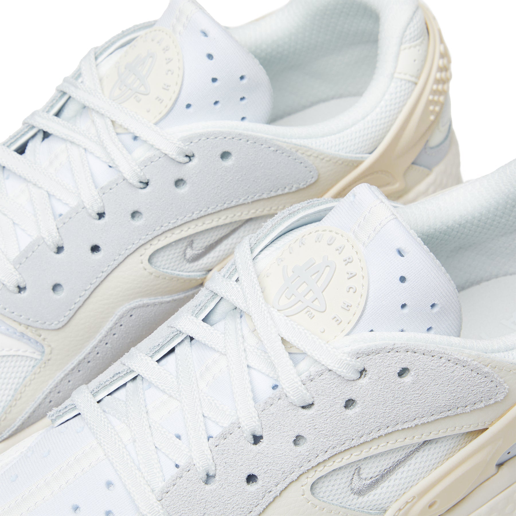 Nike Air Huarache Runner (Summit White/Metallic Silver/White)