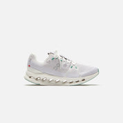 On Running WMNS Cloudsurfer - Pearl / Ivory