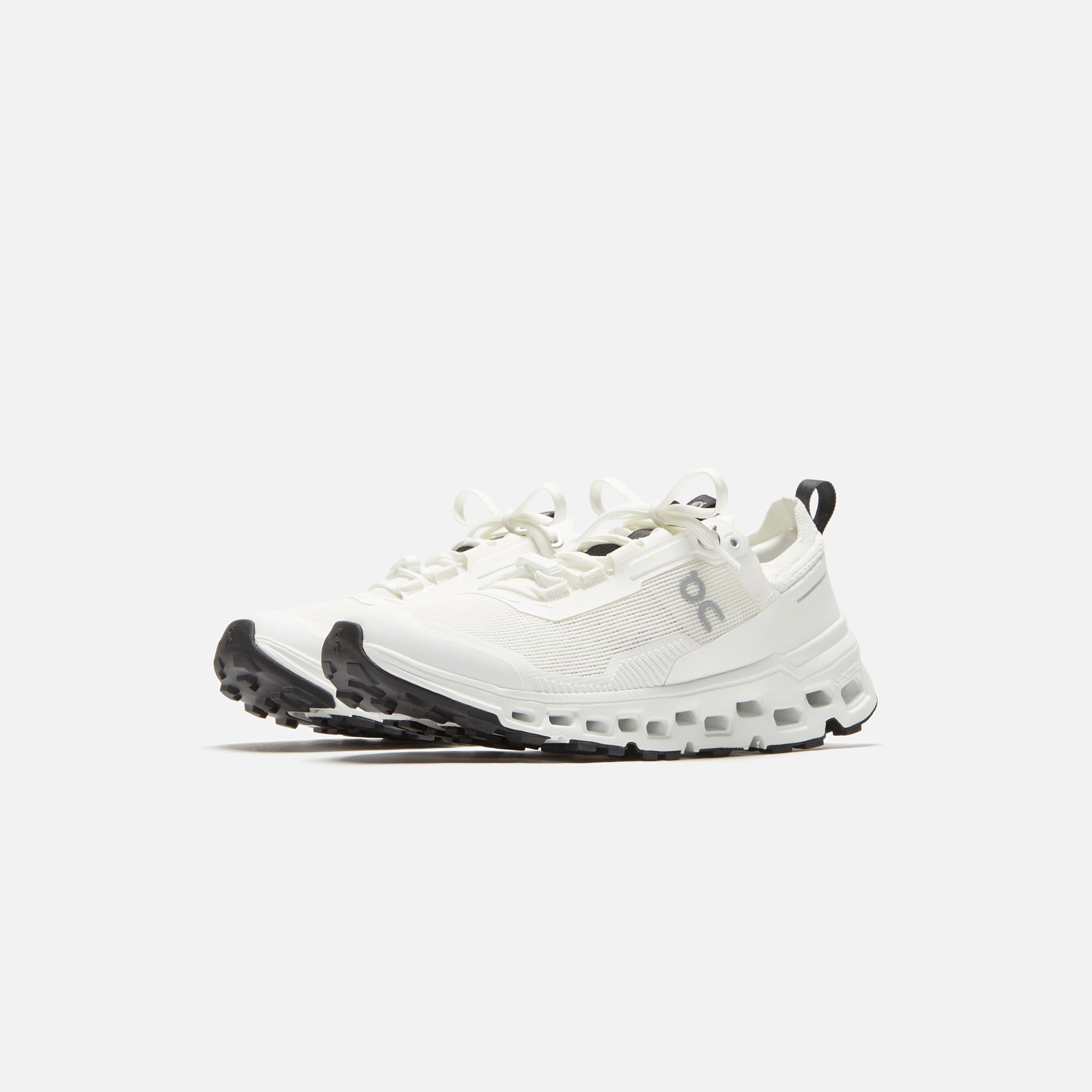 OR3WD30282415OnRunningCloudultra2PADUndyedWhiteWmns_2449.jpg