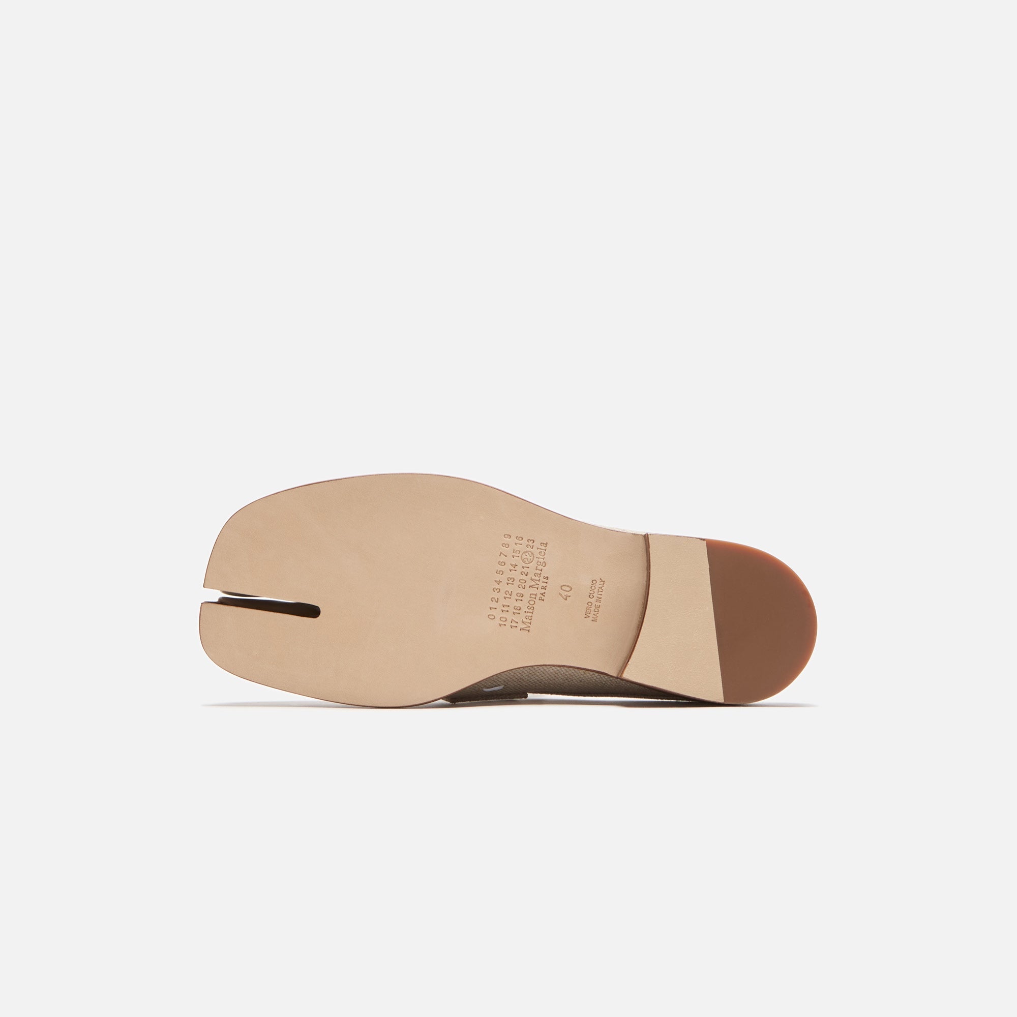 Maison Margiela WMNS Tabi City Loafer Mule - Natural