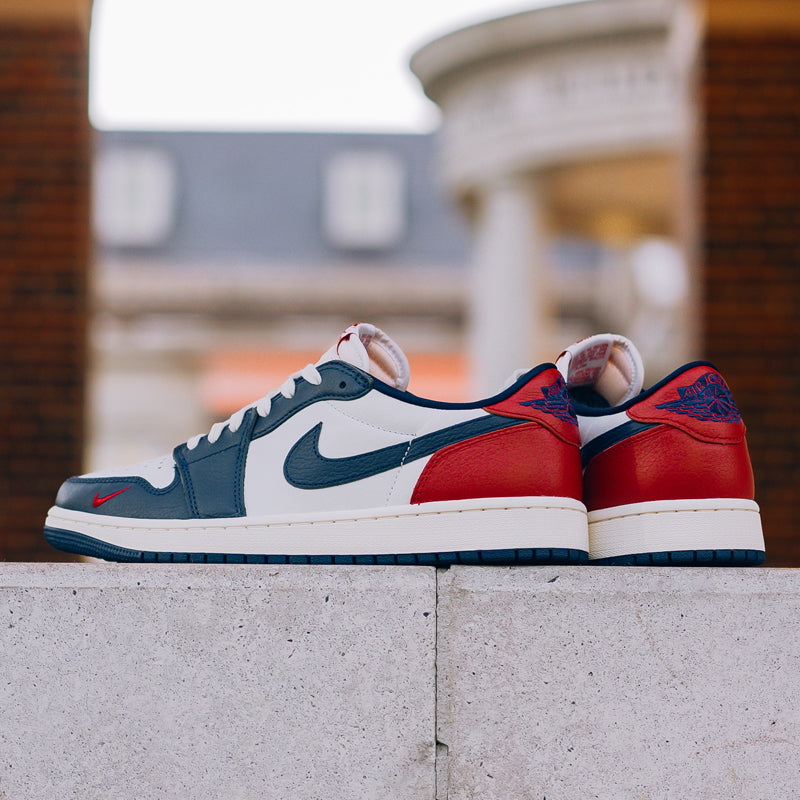 Air Jordan 1 Retro Low OG 'Howard Bison' - Summit White/Gym Red