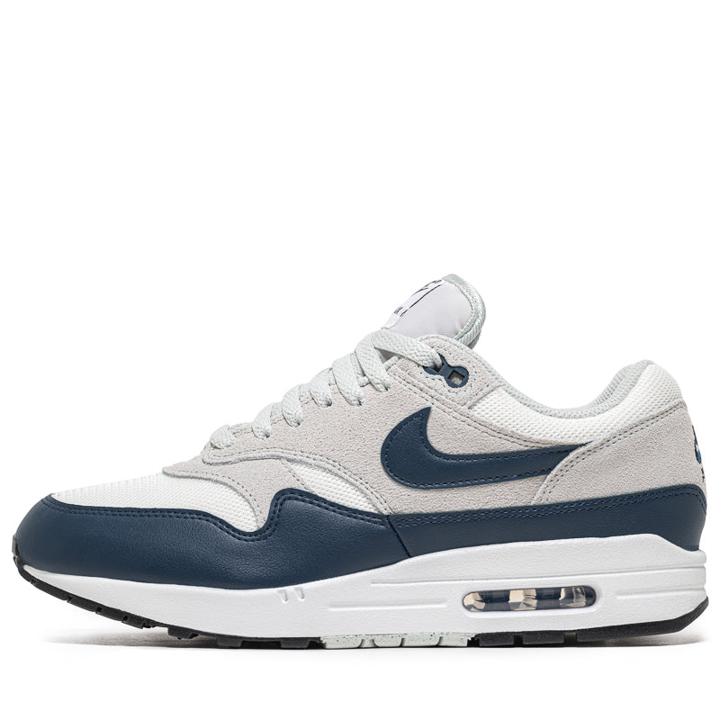 Sneaker-Politics-Nike-AirMax-1-FZ5808-103-WB-1.jpg