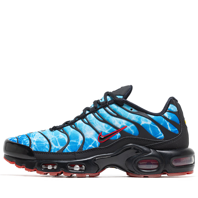 Sneaker-Politics-Nike-AirMaxPlus-HQ3824-001-WB-1.jpg